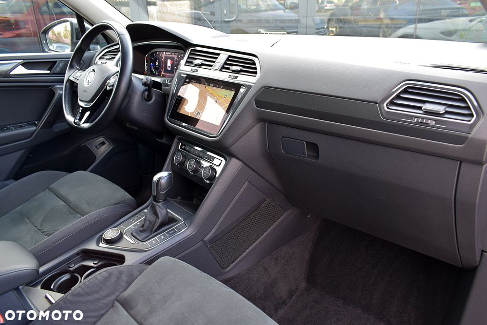 Volkswagen Tiguan Allspace 2.0 TSI 4Mot Highline DSG 7os - 9