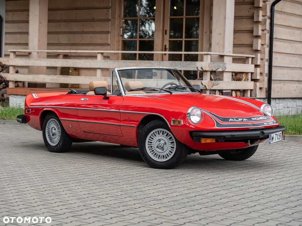 Alfa Romeo Spider - 3