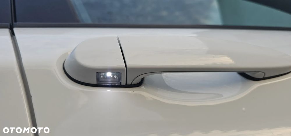 BMW Seria 1 116d Sport Line - 37