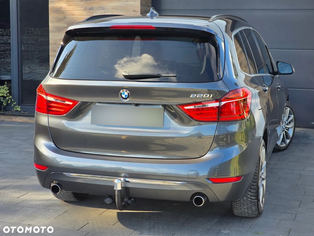 BMW Seria 2 220i GT Luxury Line sport - 24