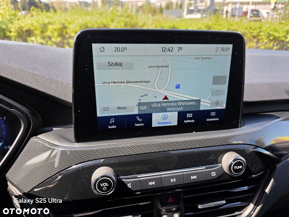 Ford Kuga 1.5 EcoBoost ST-LINE - 28