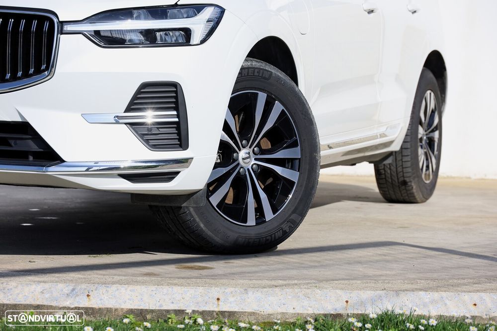 Volvo XC 60 2.0 T6 PHEV Inscription Expression AWD - 34