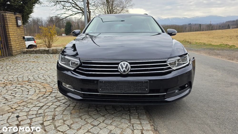 Volkswagen Passat - 6
