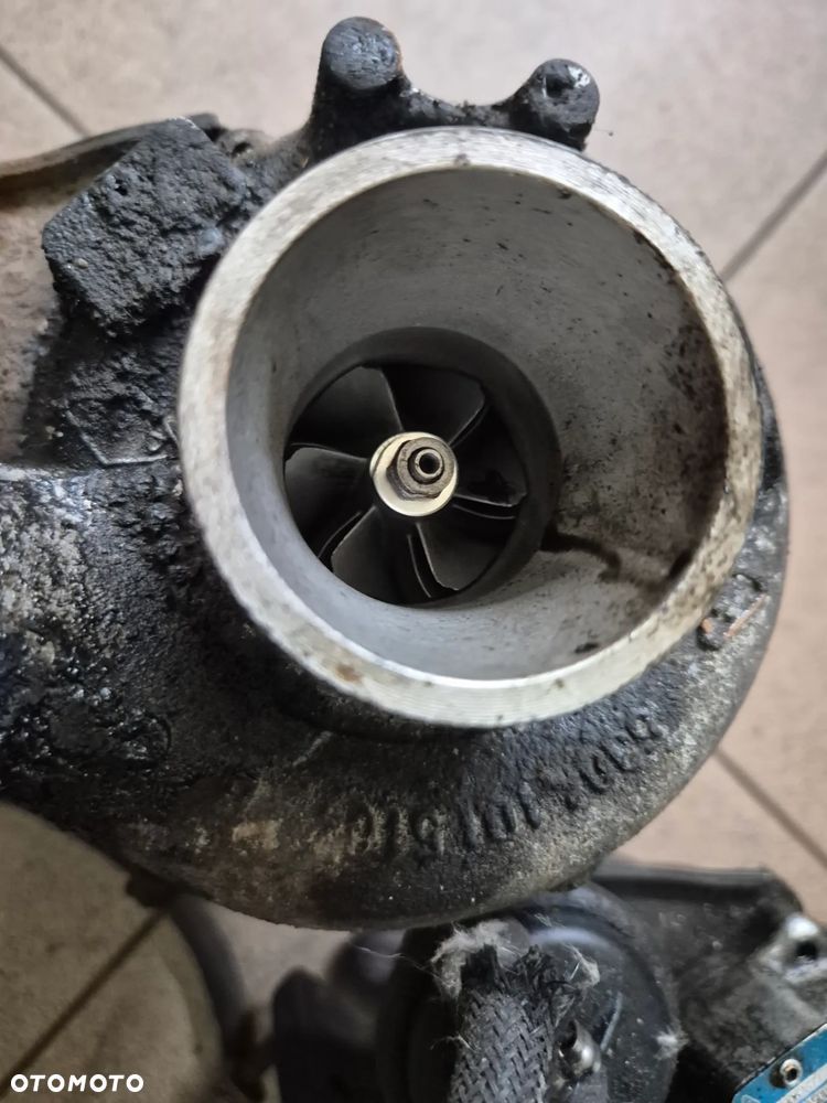 TURBO TURBOSPRĘŻARKA MASTER MOVANO TRAFIC VIVARO 2.5  01-06r. - 4