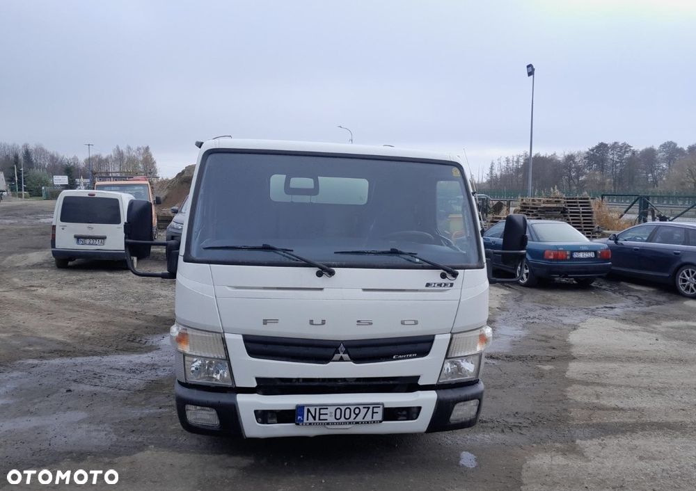 Mitsubishi Fuso Center - 3