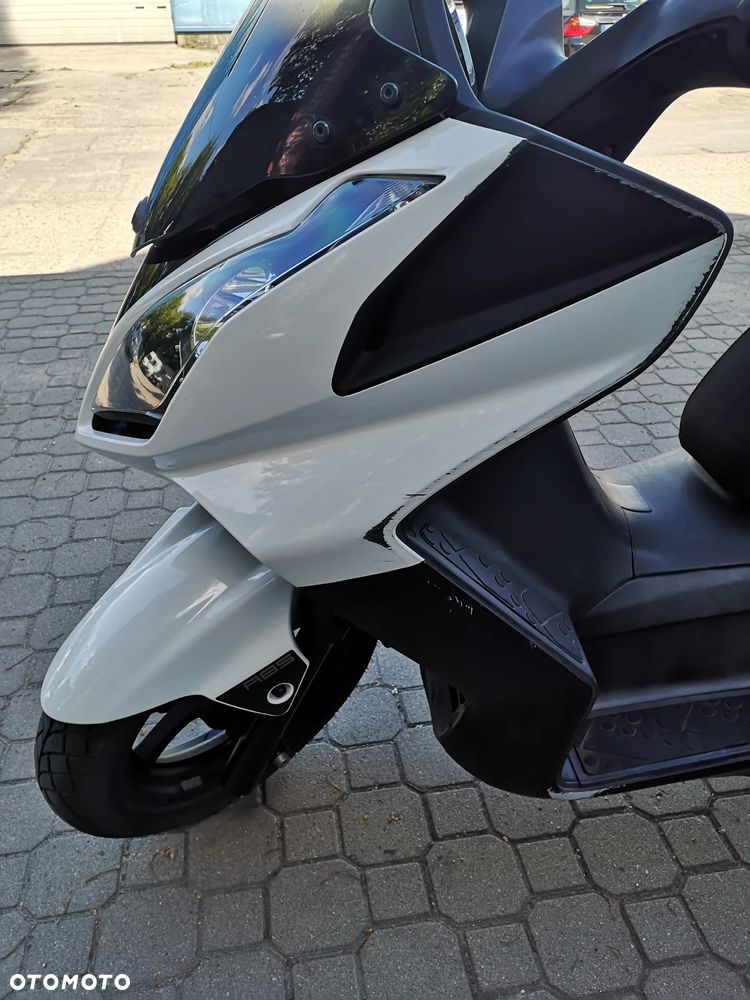 Kymco Downtown - 4