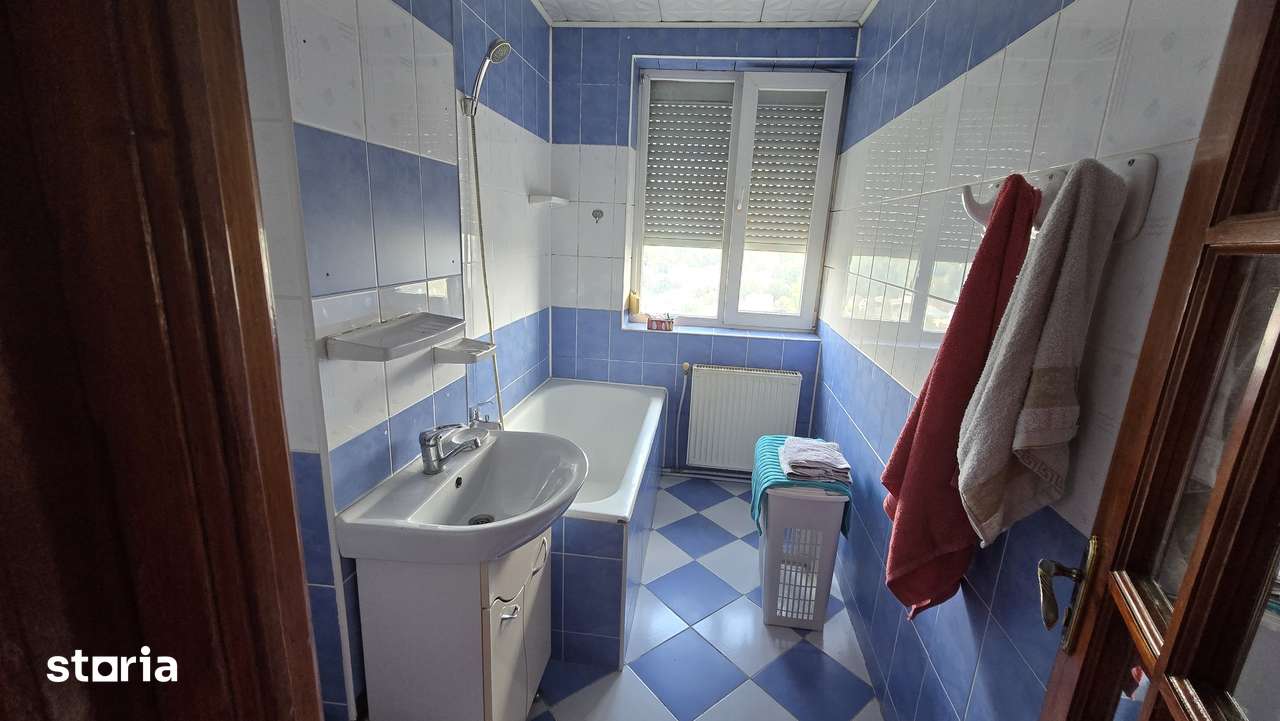 Vând apartament 2 camere zona centrala - Imagine principală: 3/12
