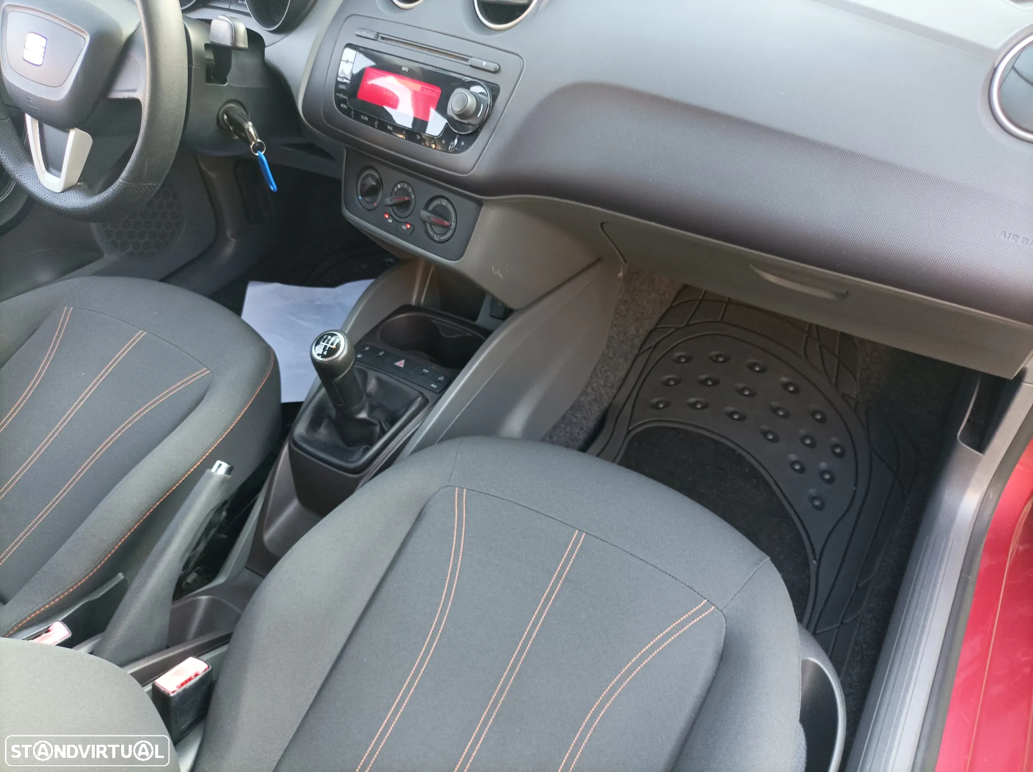 SEAT Ibiza 1.2 TDi Style DPF - 26