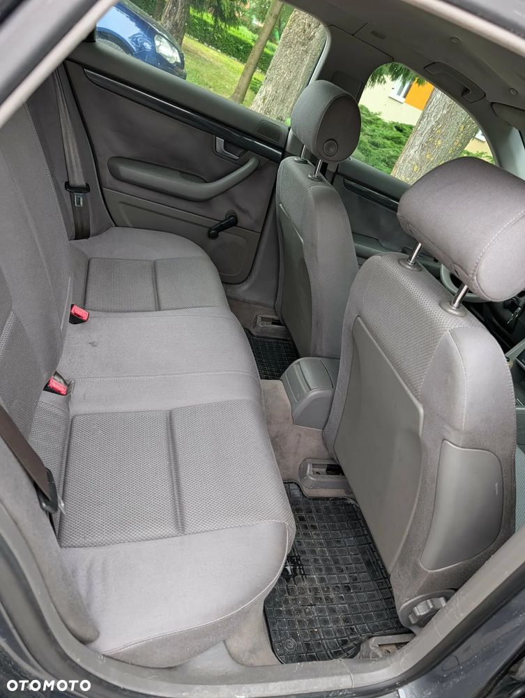Audi A4 Limousine 1.8T - 9