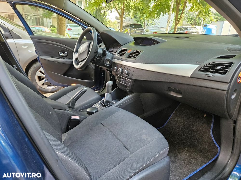 Renault Megane 1.6 16V Expression - 14