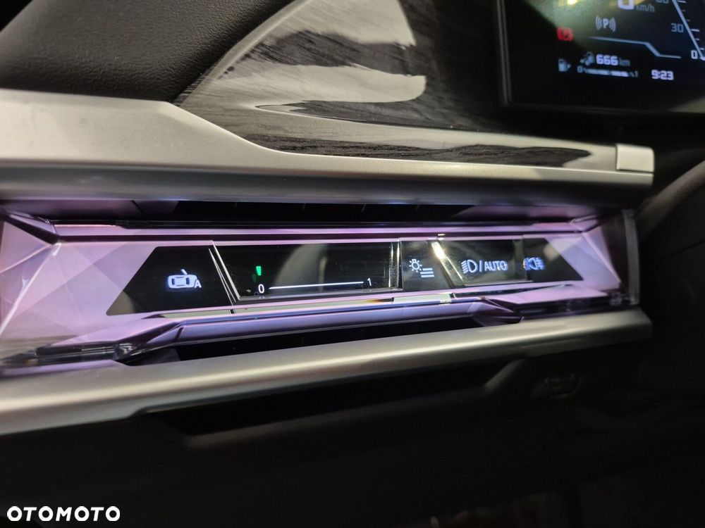 BMW Seria 7 - 35