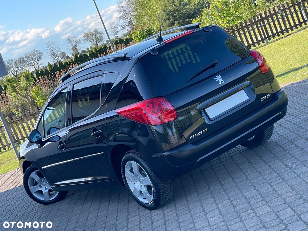 Peugeot 207 - 4