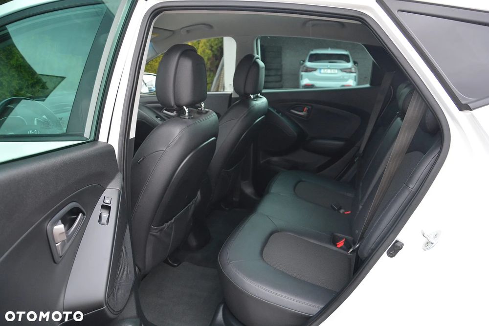Hyundai ix35 - 11