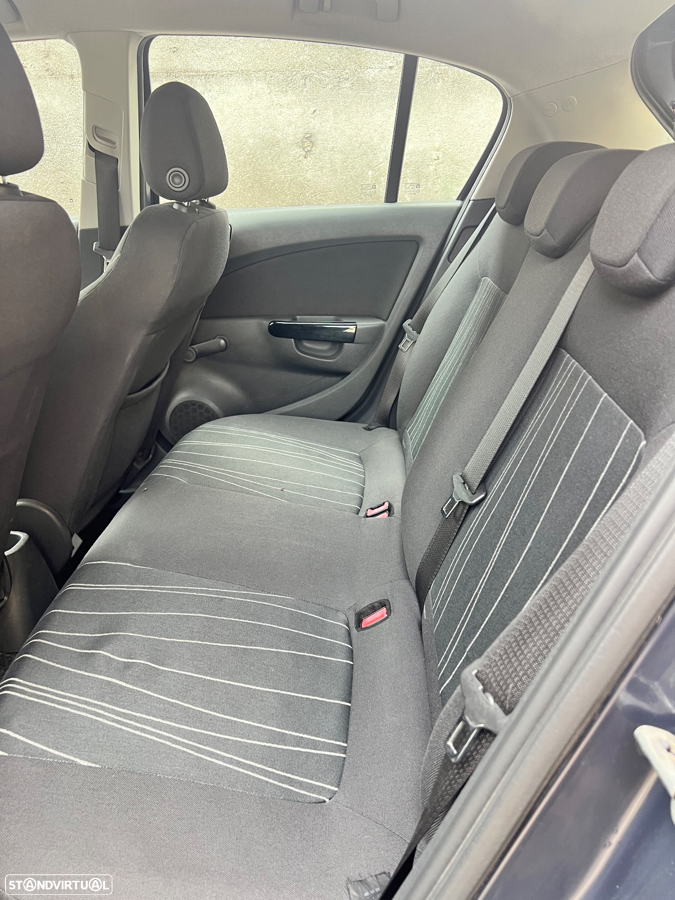 Opel Corsa - 8
