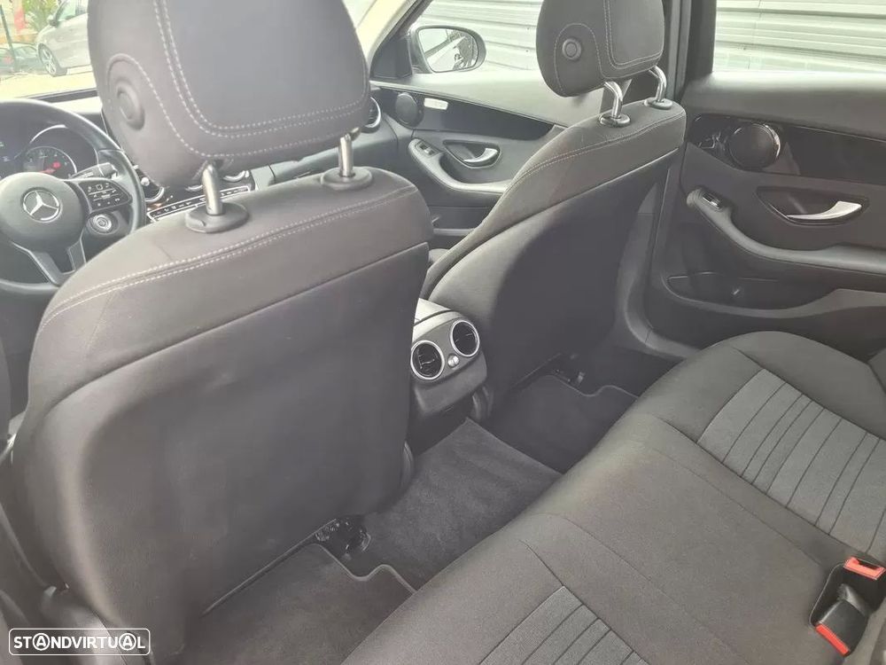 Mercedes-Benz C 300 de Avantgarde - 15