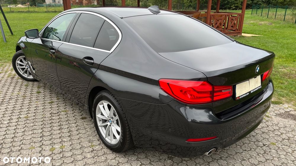BMW Seria 5 520d Efficient Dynamics Edition Luxury Line - 4