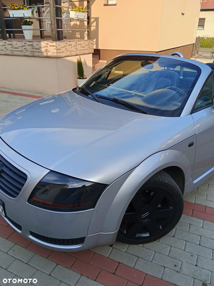 Audi TT Coupé 1.8T - 8