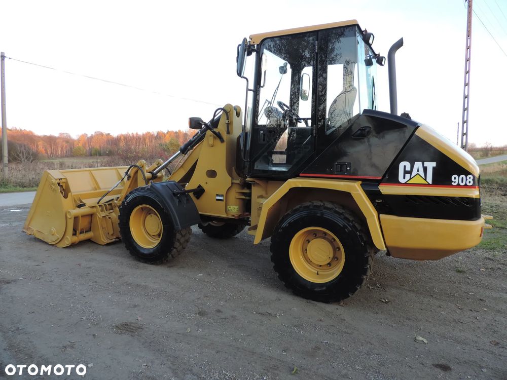 Caterpillar 908 - 7