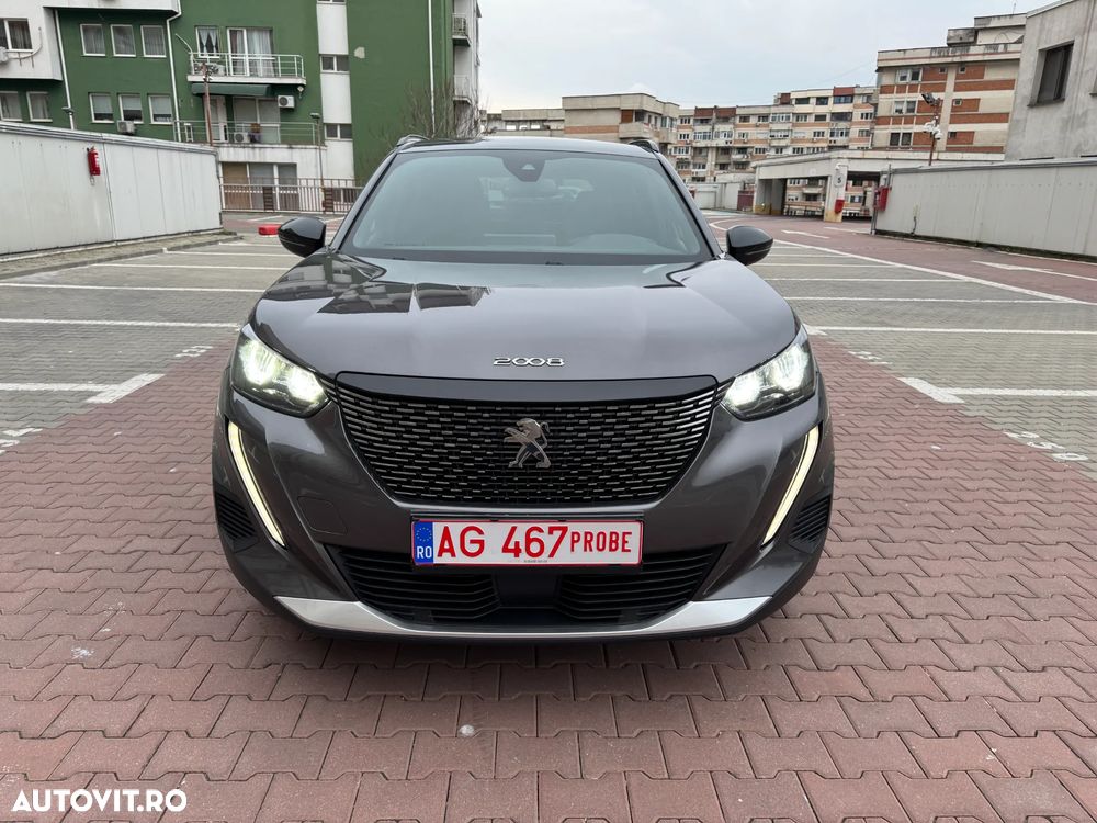 Peugeot 2008 PureTech 130 EAT8 Allure Pack - 3