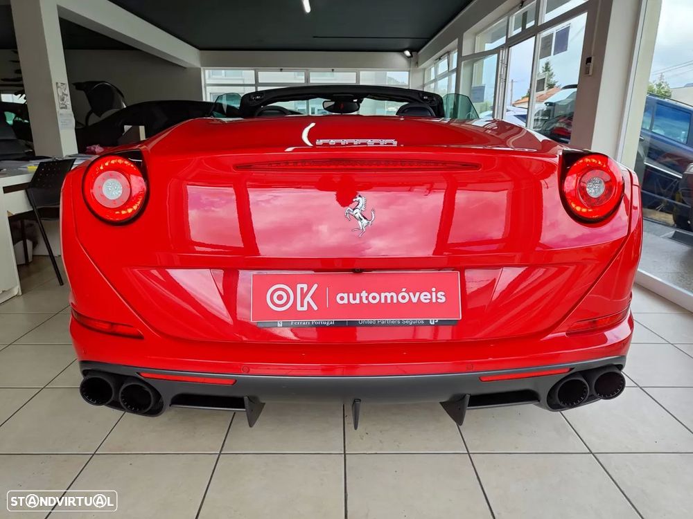 Ferrari California T - 11