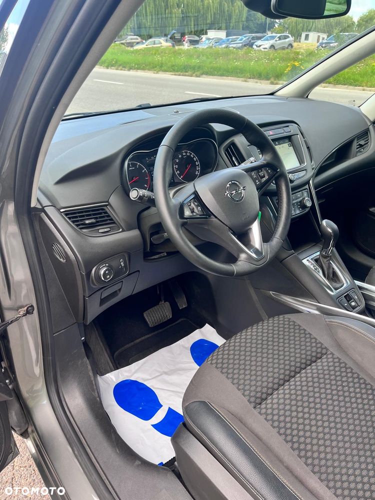 Opel Zafira - 22