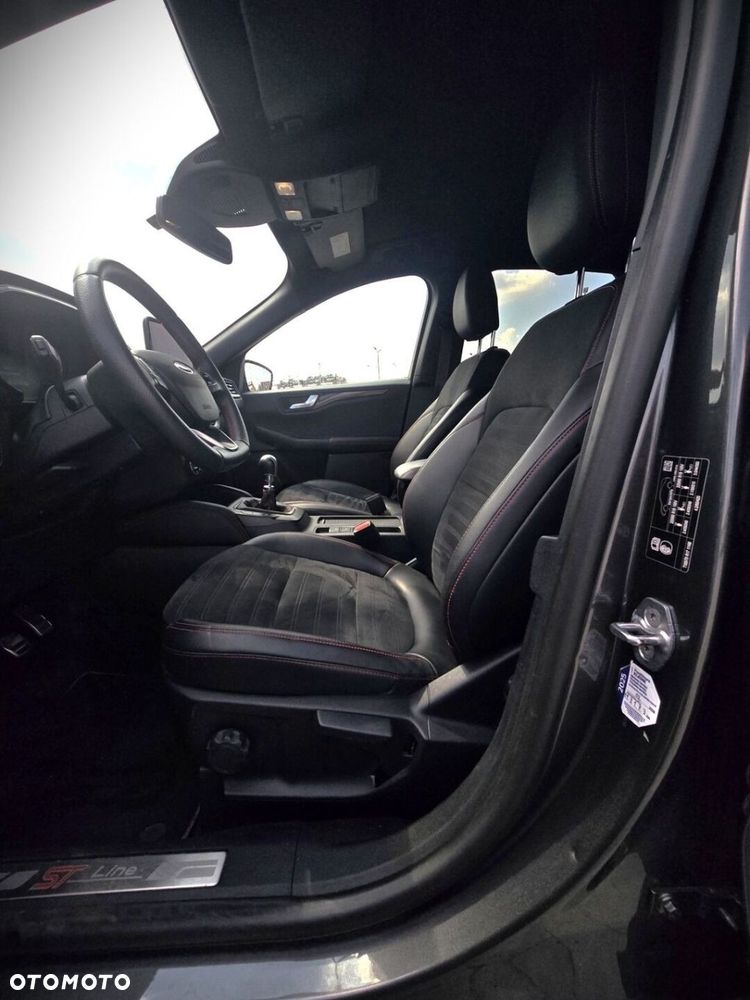 Ford Kuga - 14