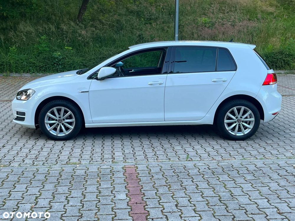 Volkswagen Golf 1.6 TDI DPF Highline - 12