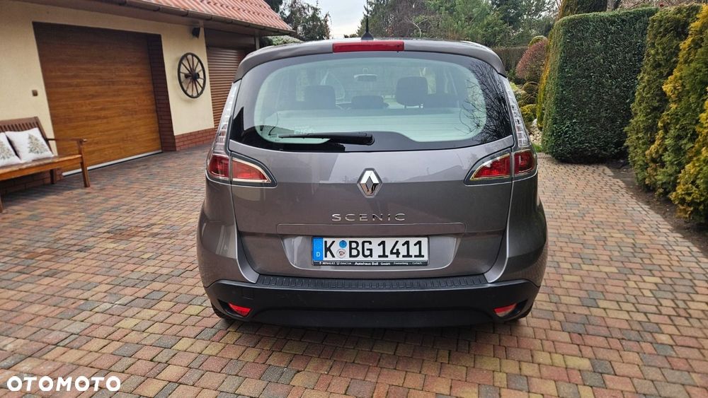 Renault Scenic 1.6 16V 110 TomTom Edition - 8