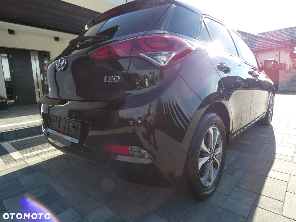 Hyundai i20 1.2 Passion Plus - 10