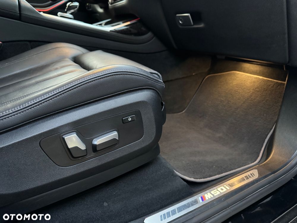 BMW X7 - 20