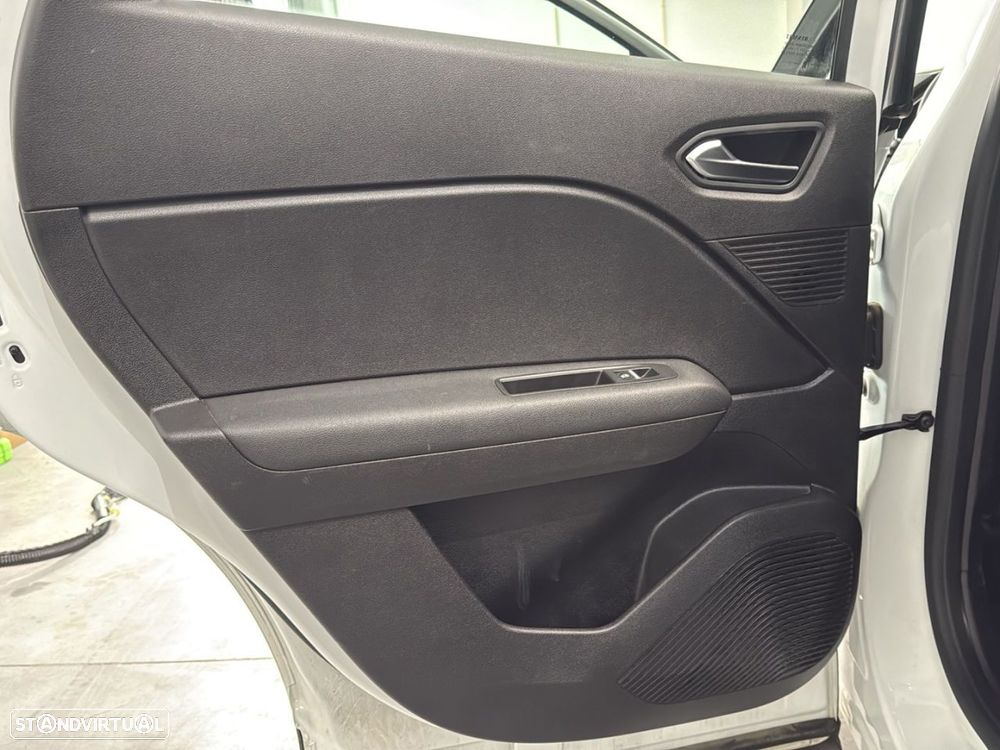 Renault Captur 1.6 E-Tech Full Hybrid Techno - 18