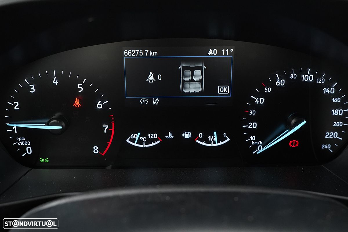 Ford Focus 1.0 EcoBoost MHEV ST-Line - 16