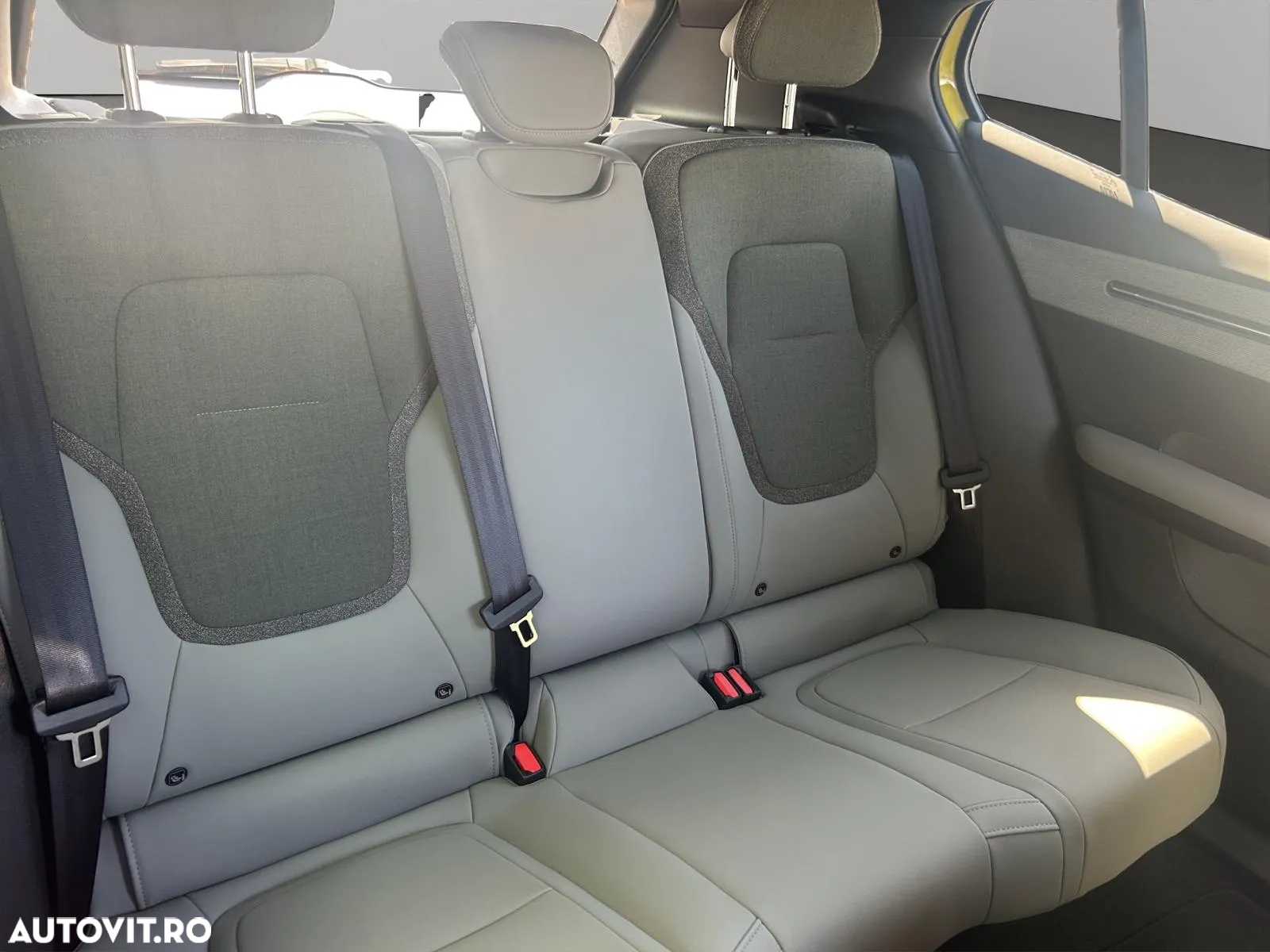 Volvo EX30 - 13