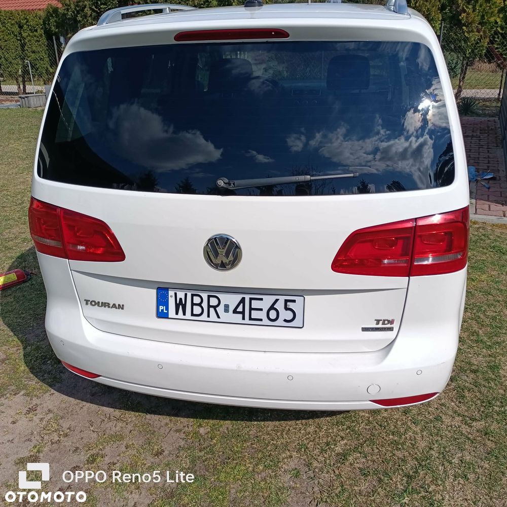 Volkswagen Touran 1.6 TDI DPF BlueMotion Technology Highline - 8