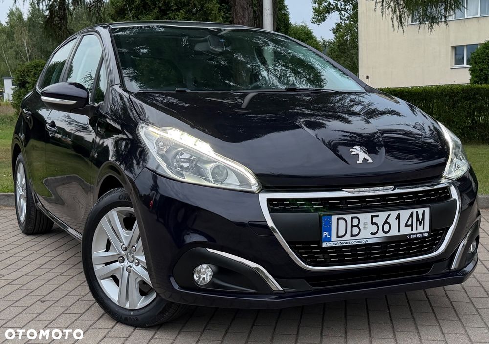 Peugeot 208 PureTech 82 Stop & Start Signature - 19