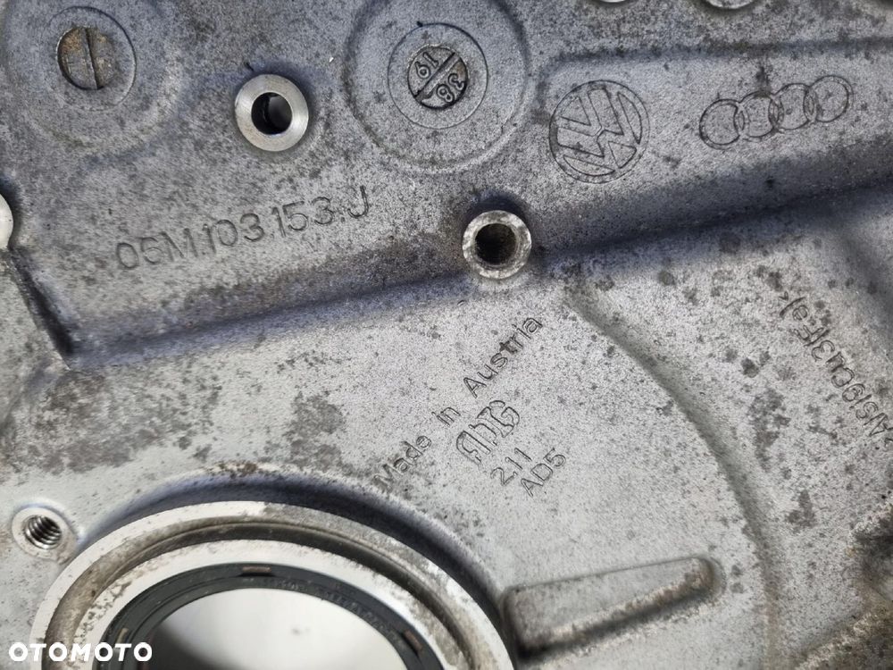 OBUDOWA WAŁU ROZRZĄDU kołnierz OSŁONA 06M103153J Audi Q7 II 4M 3.0 TFSI - 2