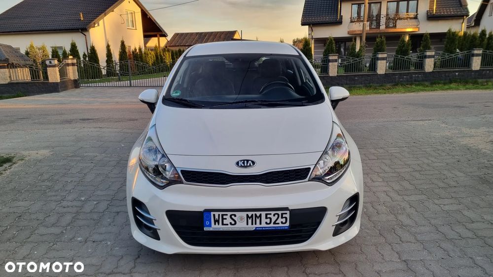 Kia Rio 1.2 Dream Team Edition - 2