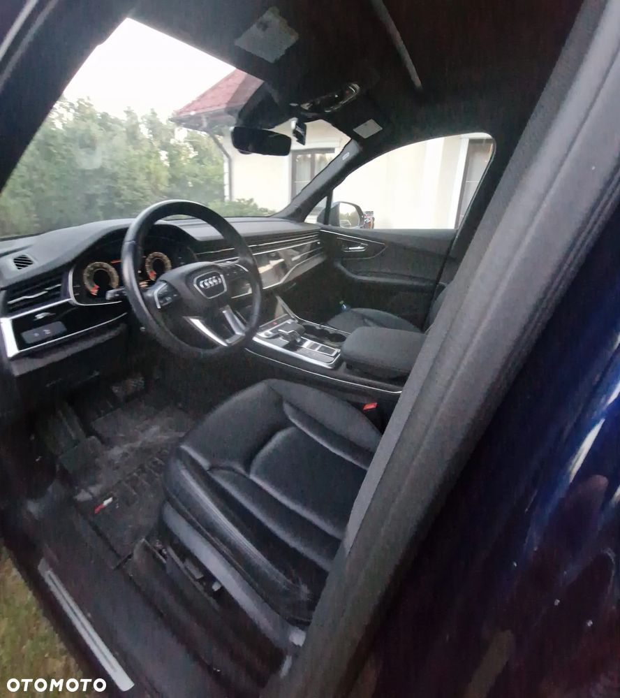 Audi Q7 55 TFSI mHEV Quattro S Line Tiptr - 11