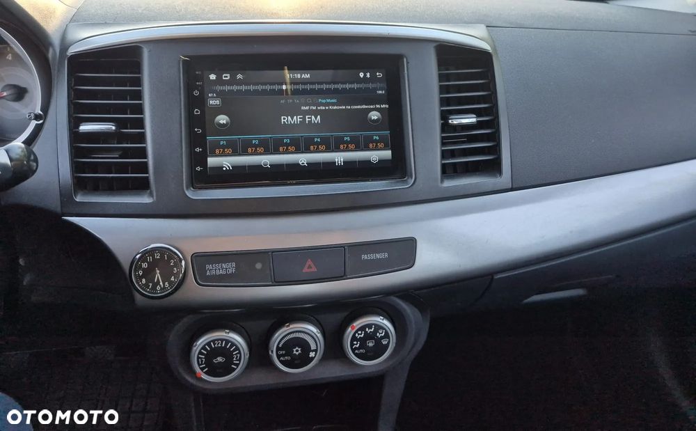 Mitsubishi Lancer 1.8 Inform LPG - 12
