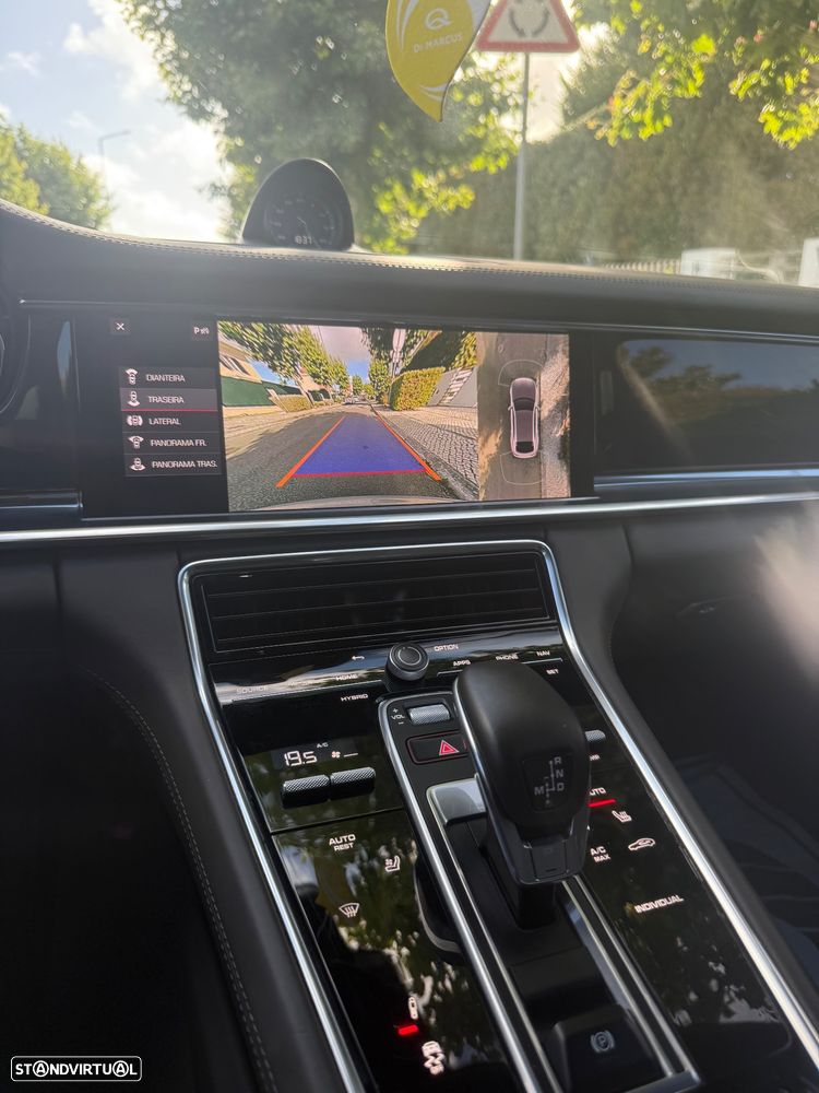 Porsche Panamera Sport Turismo 4S E-Hybrid - 44
