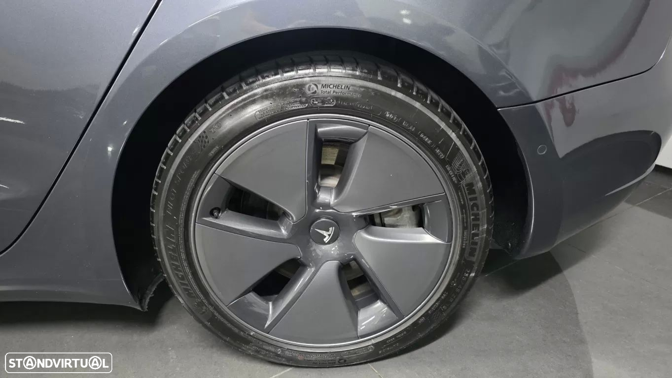 Tesla Model 3 Standard RWD Plus - 27