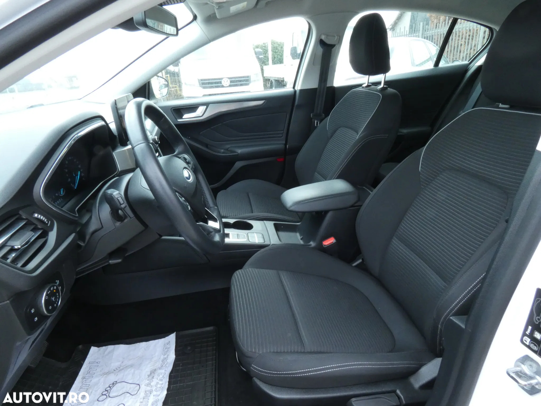 Ford Transit Custom - 19