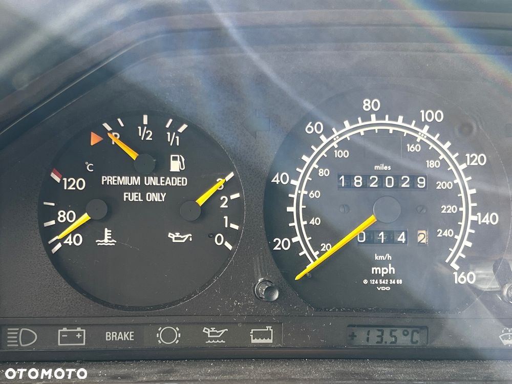 Mercedes-Benz W124 (1984-1993) - 14