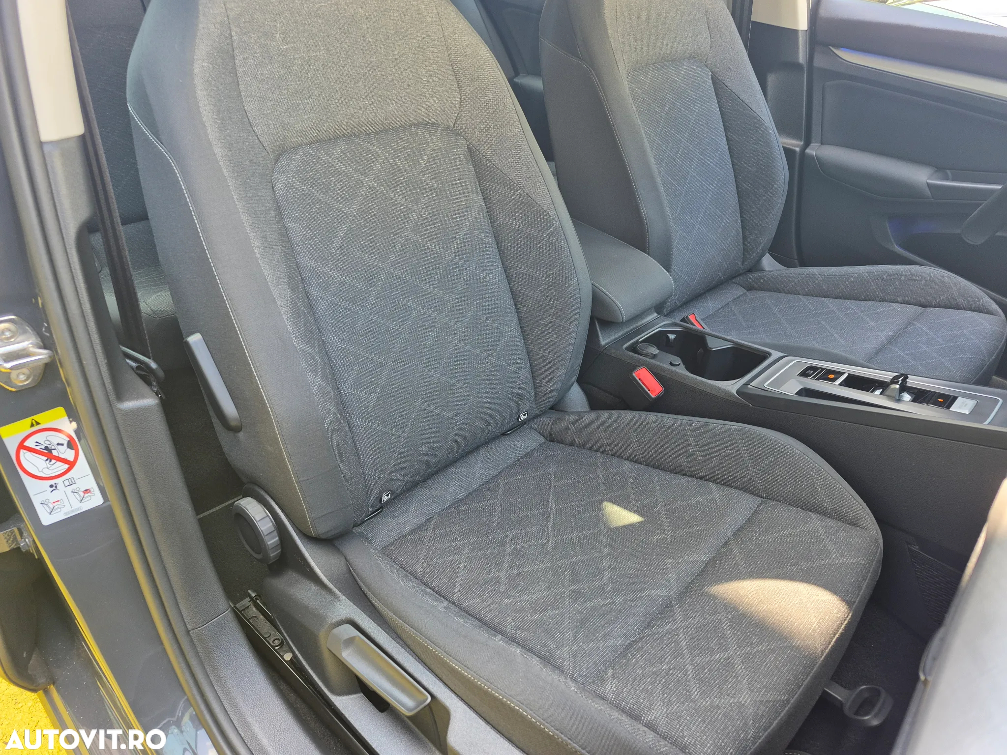 Volkswagen Golf Variant 1.5 TSI ACT OPF DSG IQ.DRIVE - 14