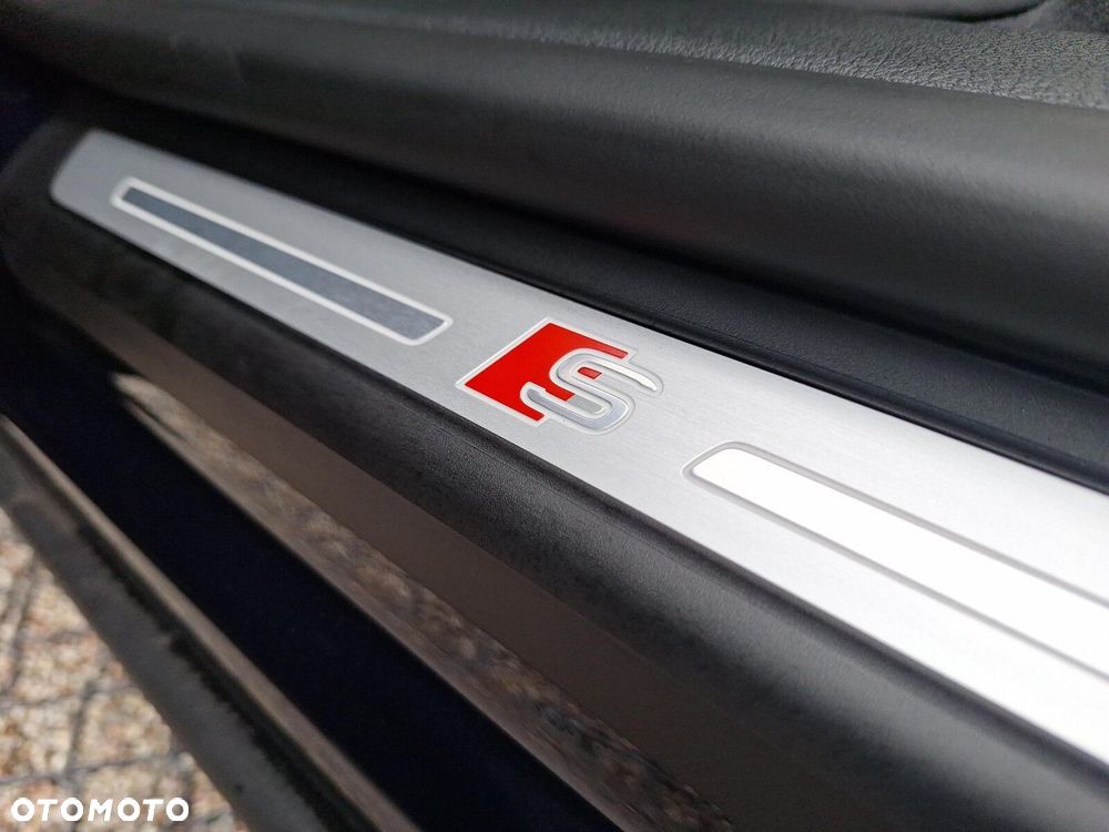 Audi SQ8 - 36