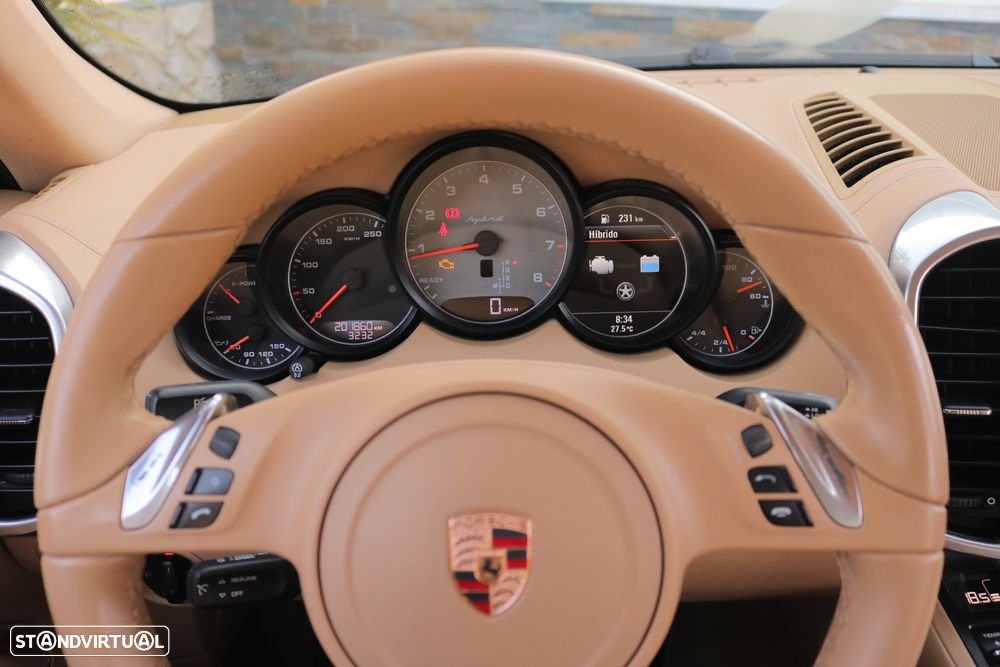 Porsche Cayenne S Hybrid - 19