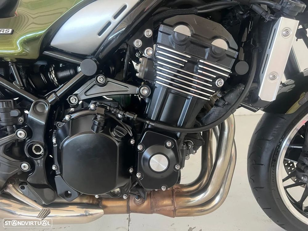 Kawasaki Z 900RS - 8