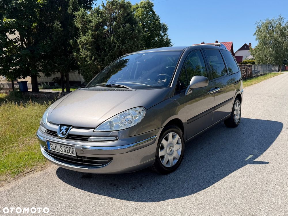 Peugeot 807 2.0 HDi Premium Grand Prix - 1