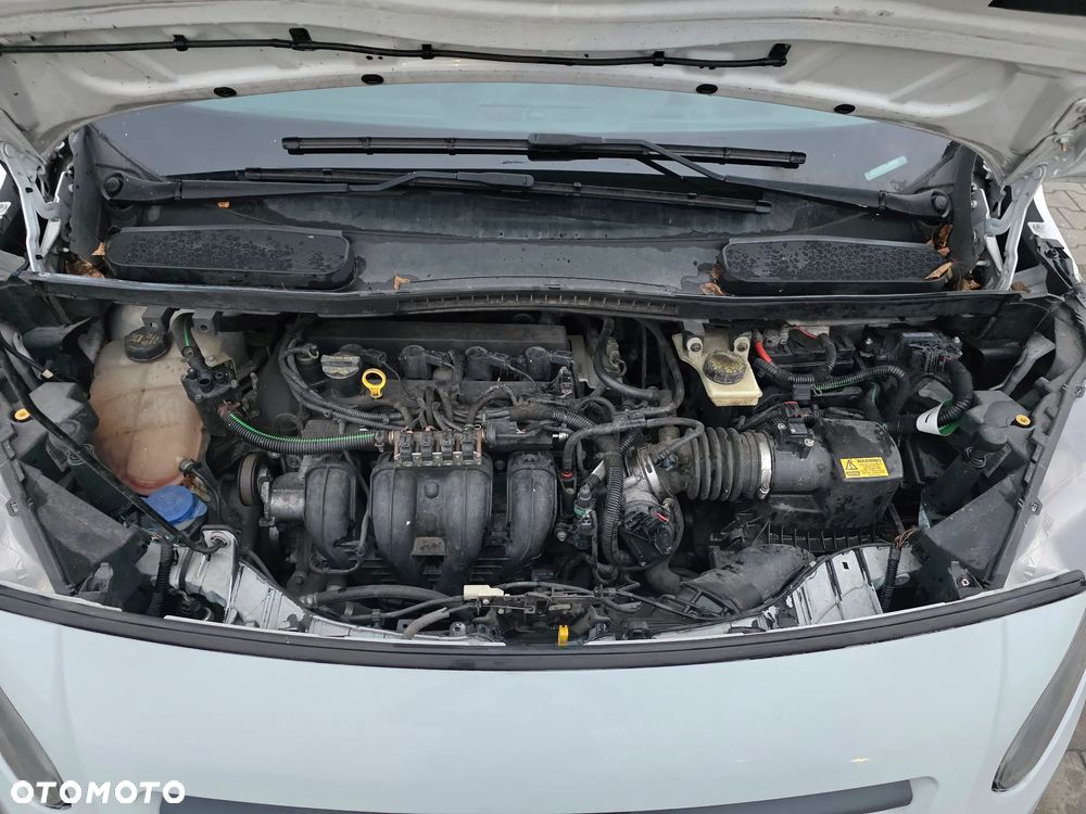 Ford TRANSIT CONNECT - 12