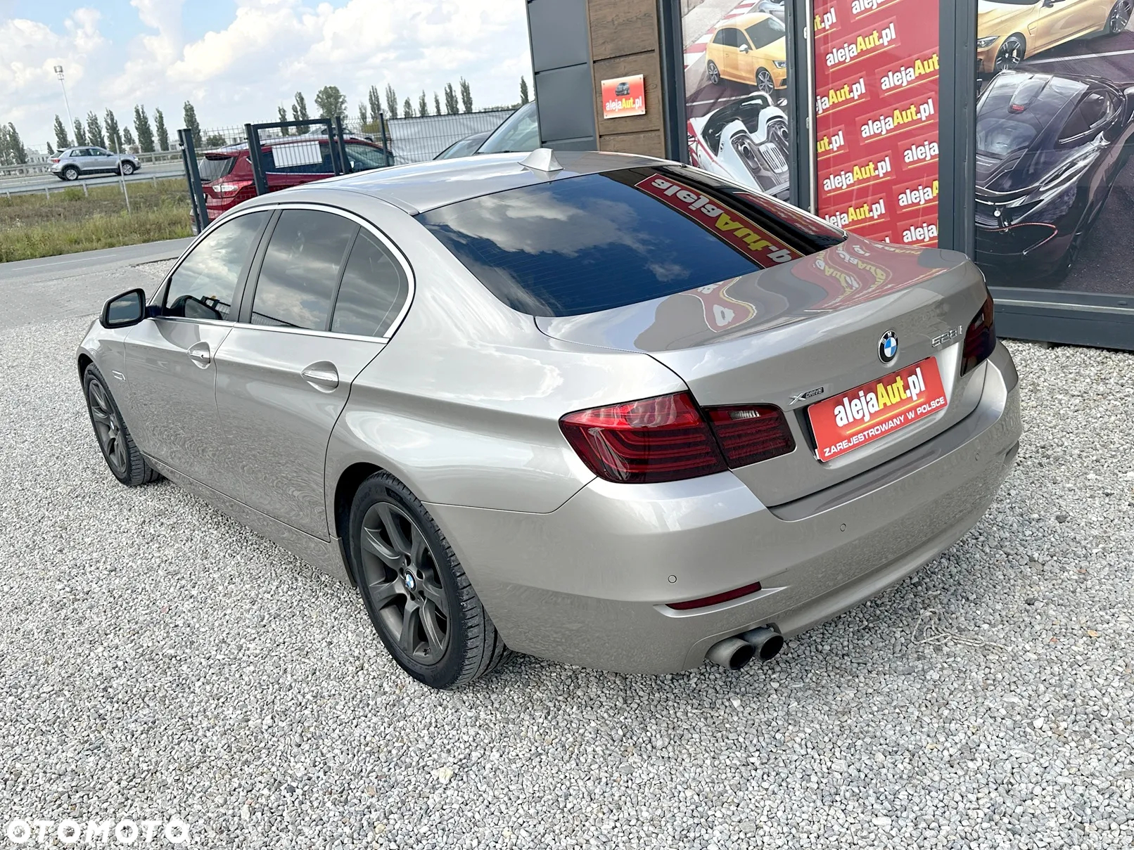 BMW Seria 5 528i xDrive Luxury Line - 5